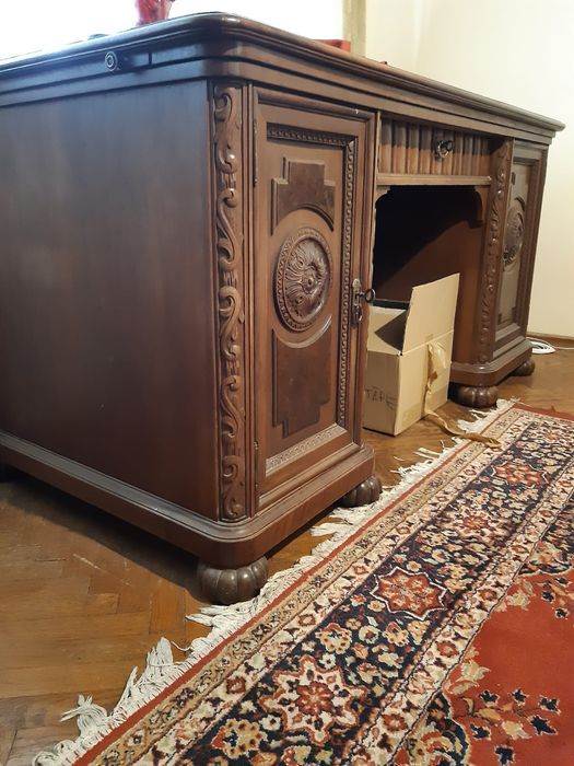 Set mobilier antic:birou masiv+bibliotecă vitrină, stil Neo-Renaștere