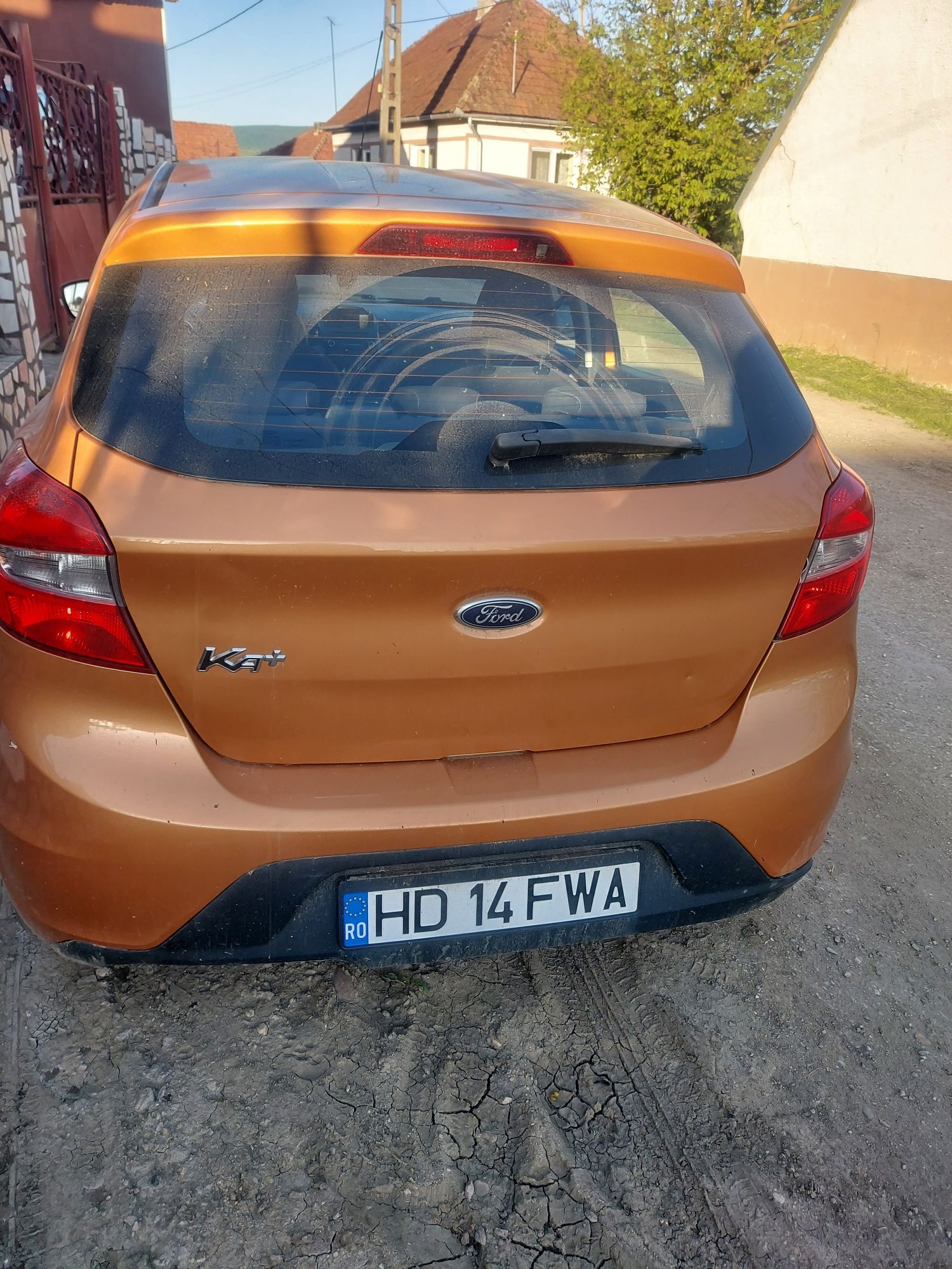 Ford ka+an 2016 kilometri puțini