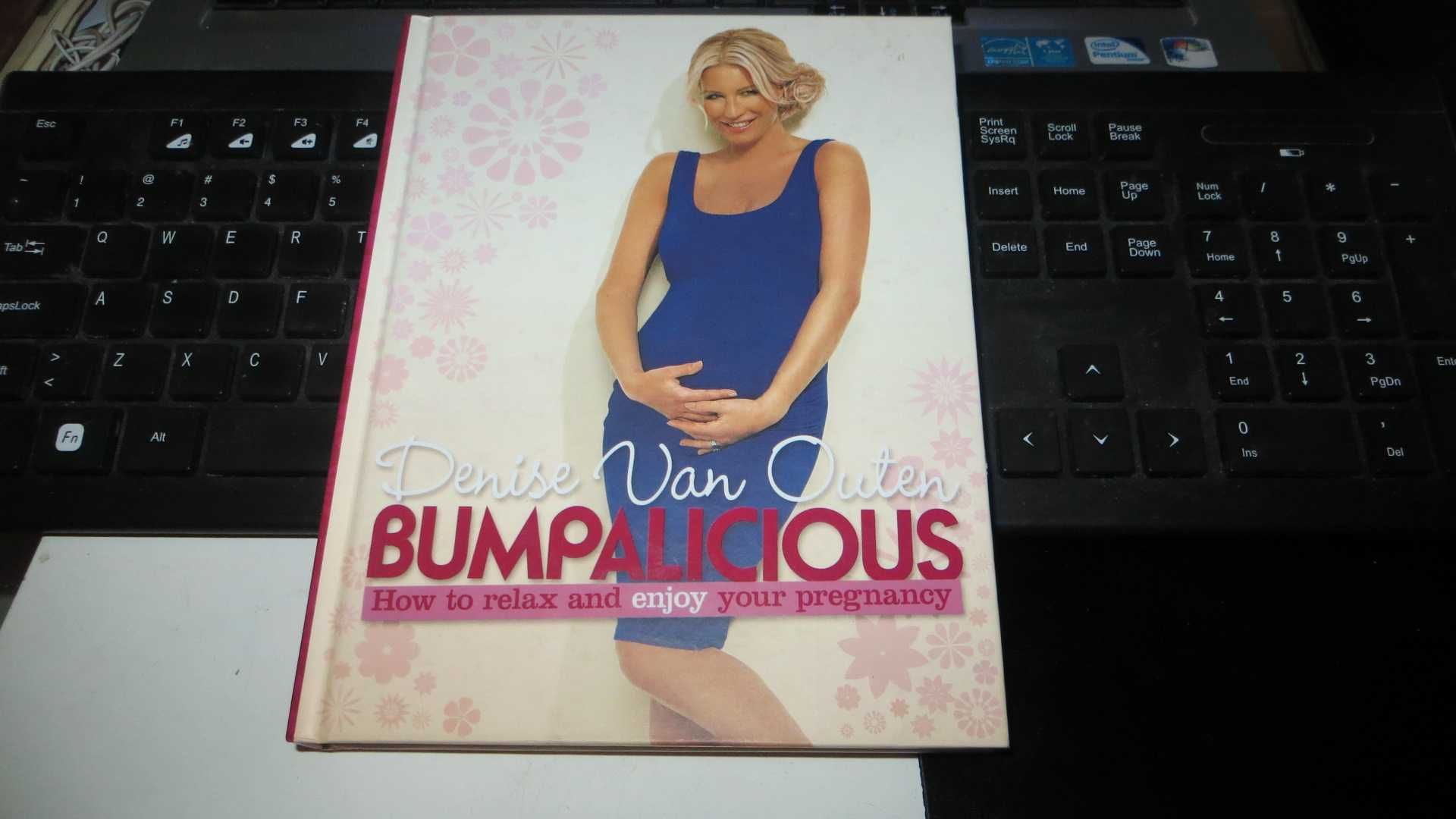 Denise Van Outen "Bumpalicious" How to relax and enjoy your pregnancy