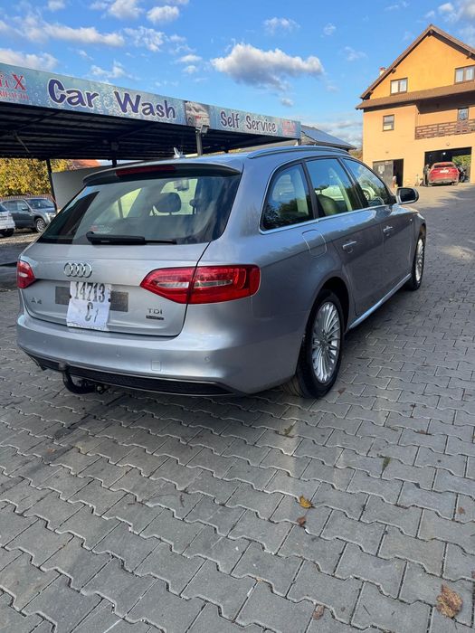 Audi A4 quattro S-Line 2.0 177 cp S-Tronic (Dsg)