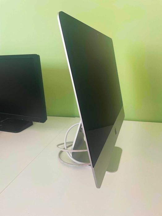 Настолен компютър iMac Monterey Apple, 21.5 inch