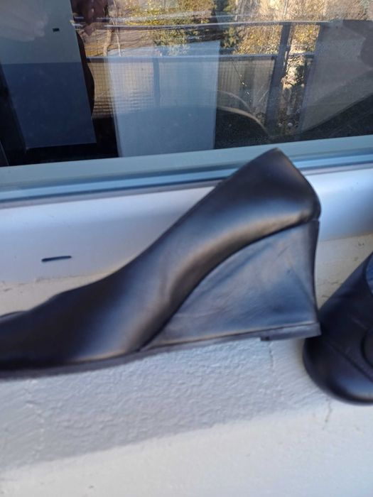 Дамски обувки ест.кожа холандски ток