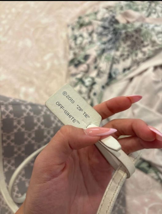 geanta off white monogram shoulder