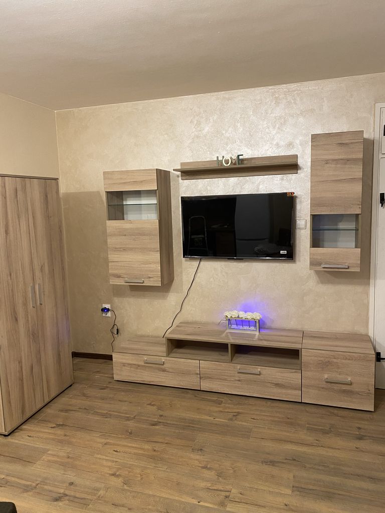 Дава се под наем Двустаен апартамент в Варна, Център - 58 кв.м за 510 € - Снимка #1