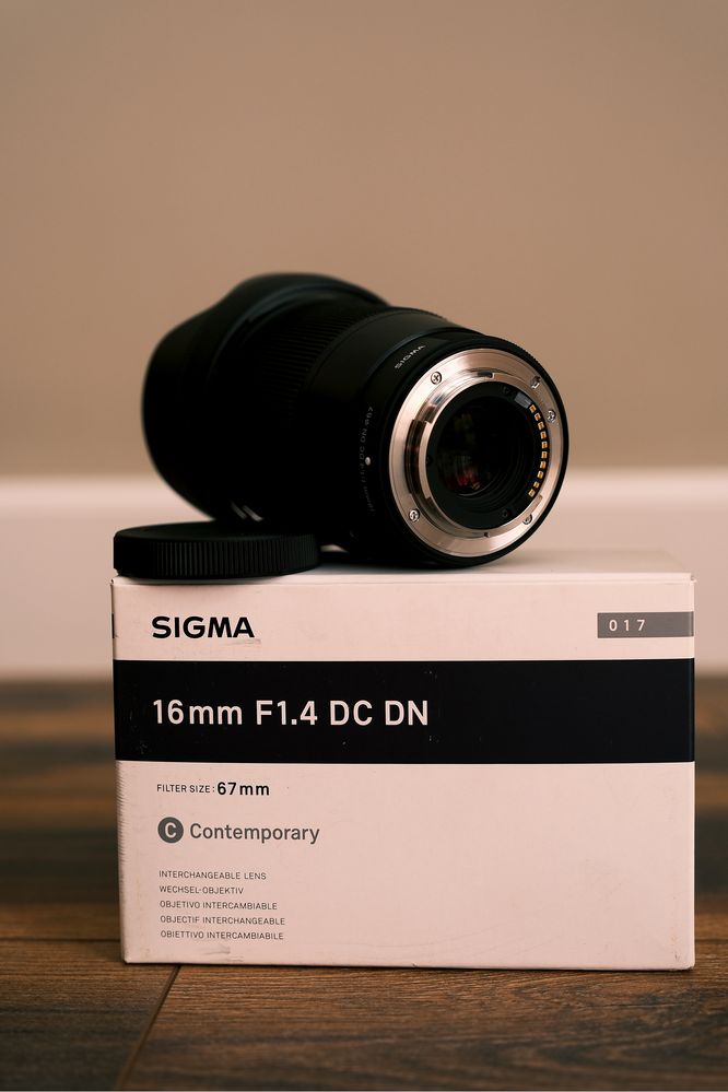 SIGMA 16mm f1.4 fuji