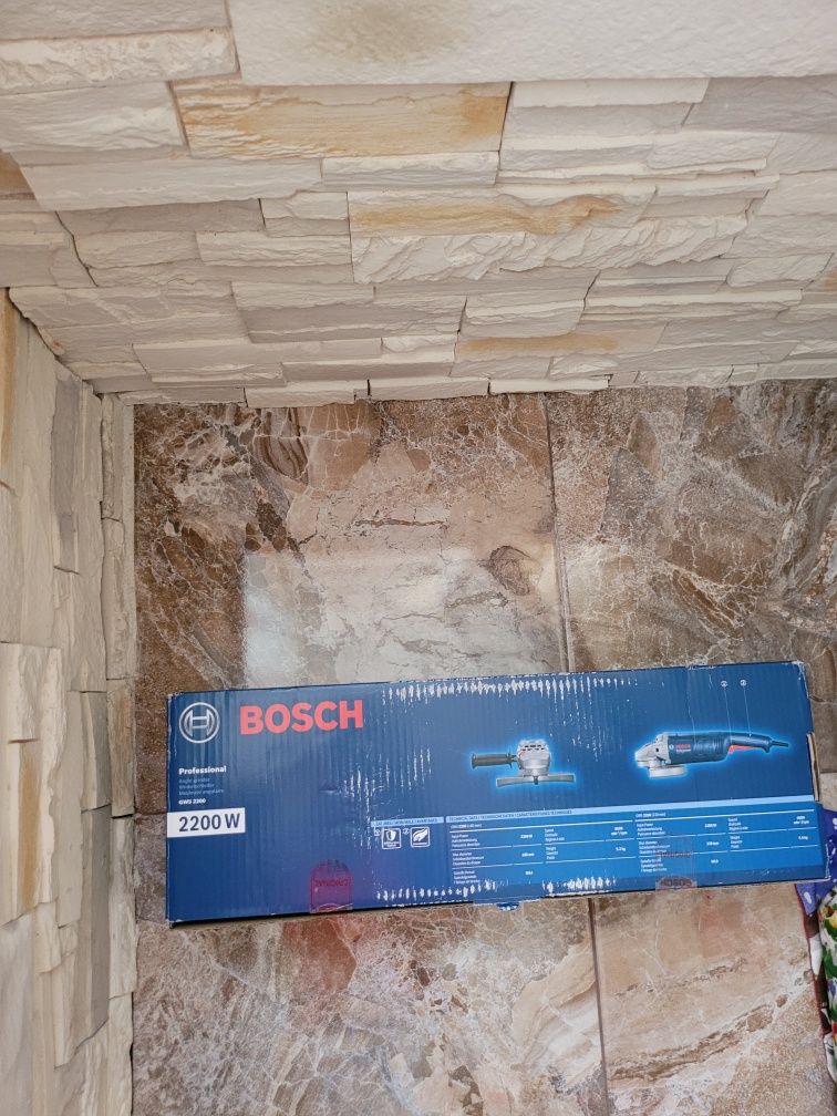 Polizor unghiular GWS 2200 PROFESSIONAL Bosch