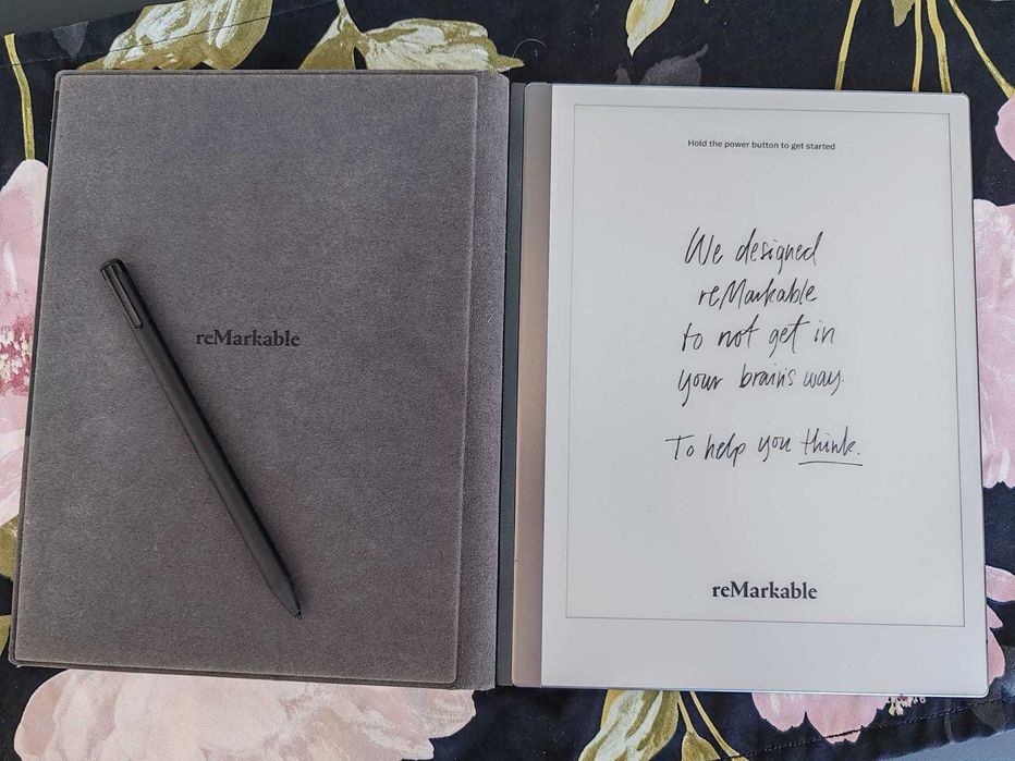 reMarkable 2 + Marker Plus original + Book Folio original