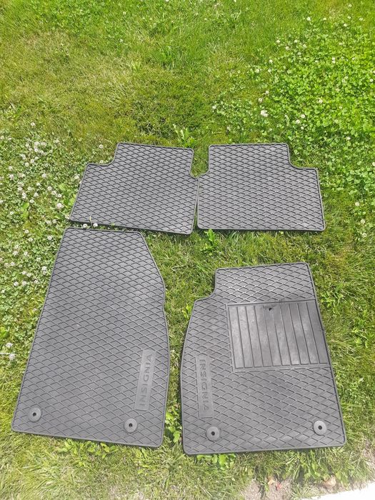 Vand set covorase cauciuc / presuri originale GM Insignia A 2009-2016