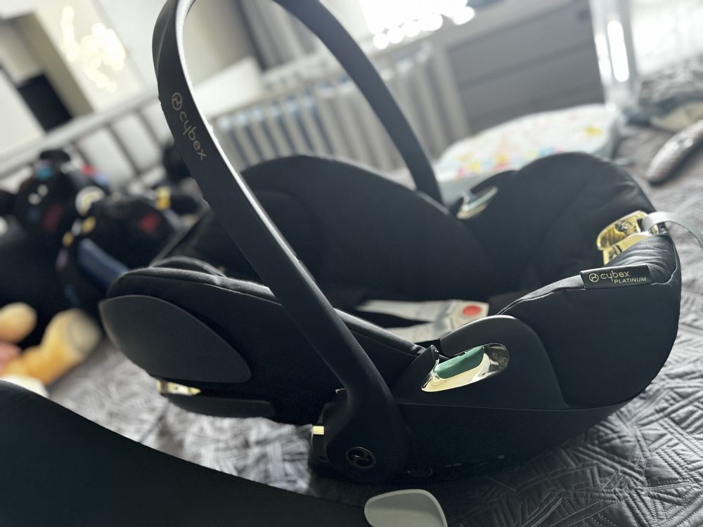 Cybex Cloud T i-Size Jeremy Scott Wings + Isofix база Base T