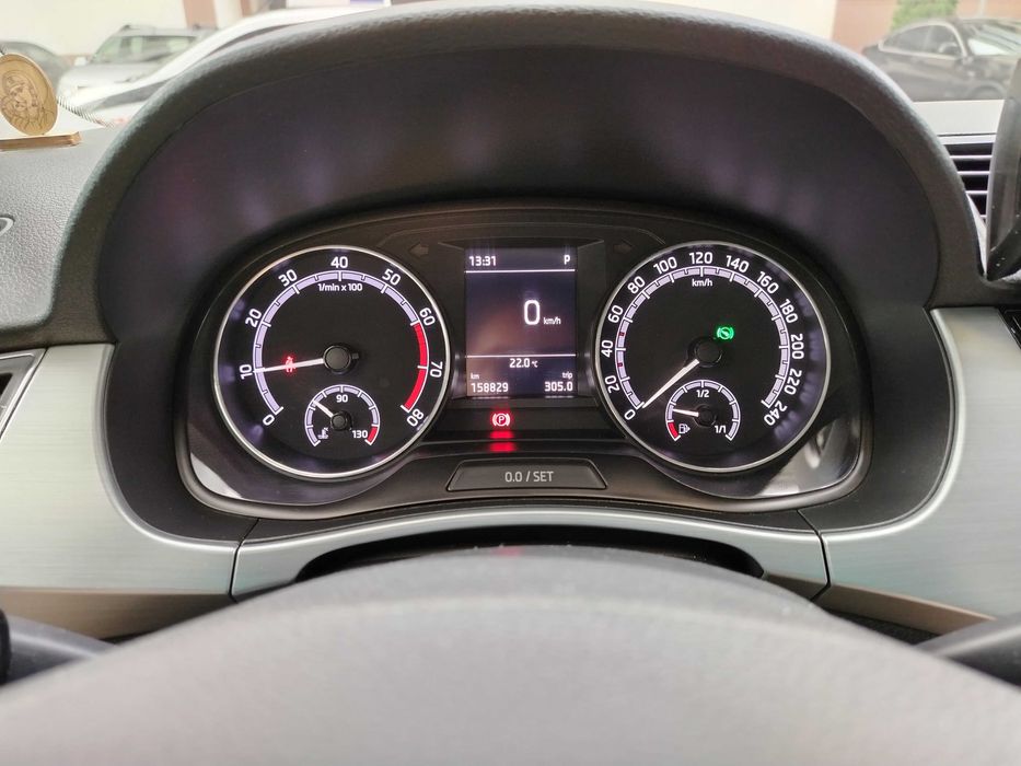 De vanzare Skoda Fabia consum mic, colantata Bolt