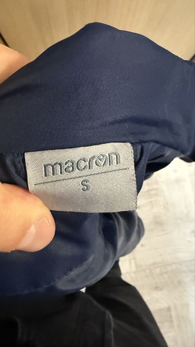 Geaca macron sport