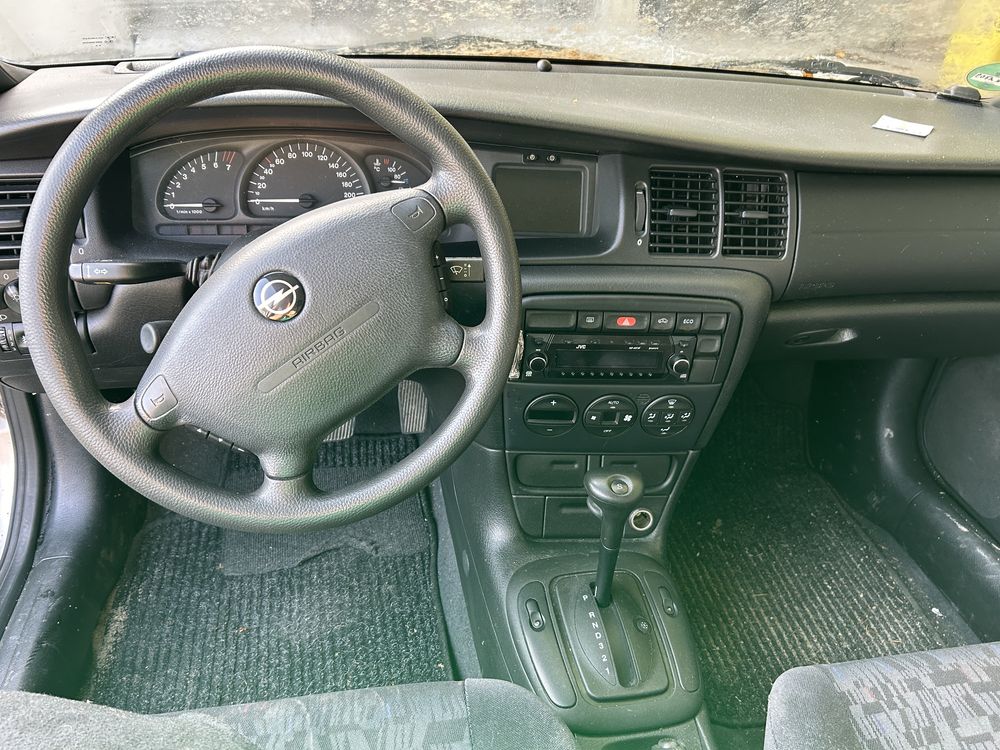 Opel vectra 1998 1.6 benzină 16v