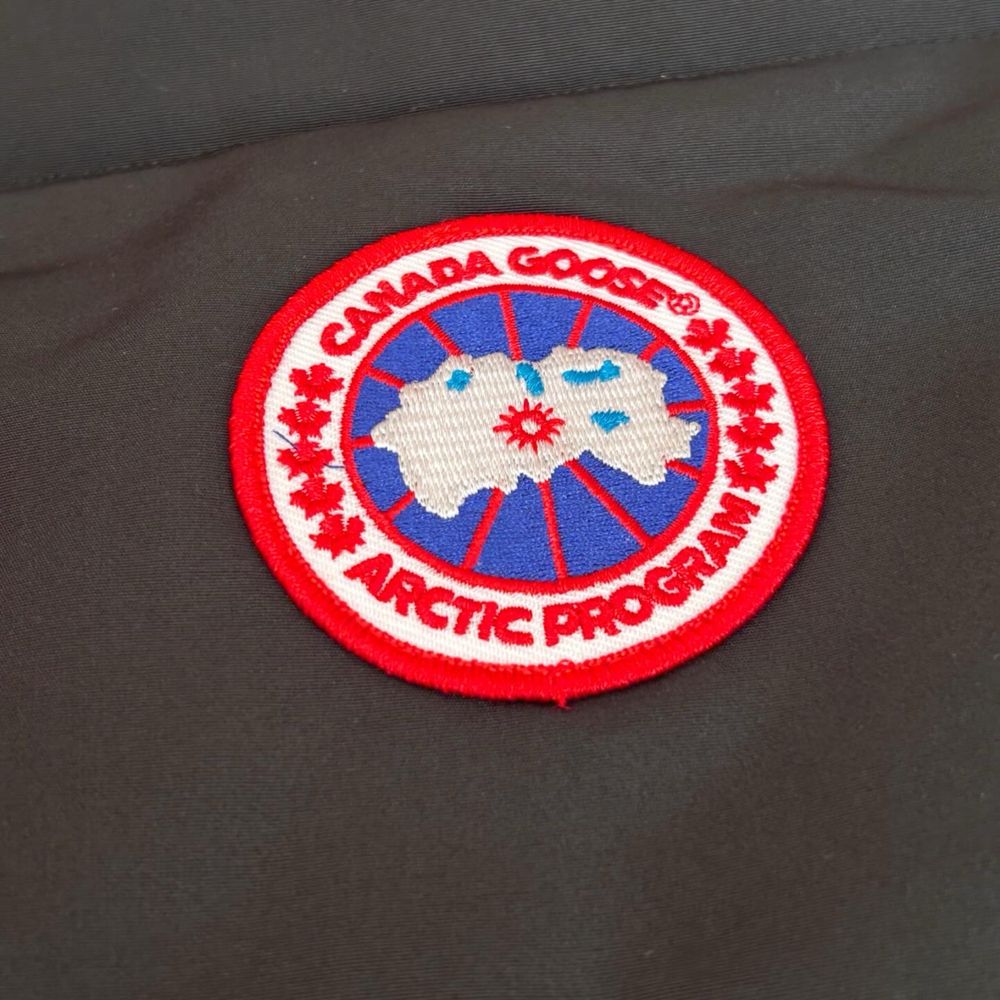 Canada Goose Vest Елече