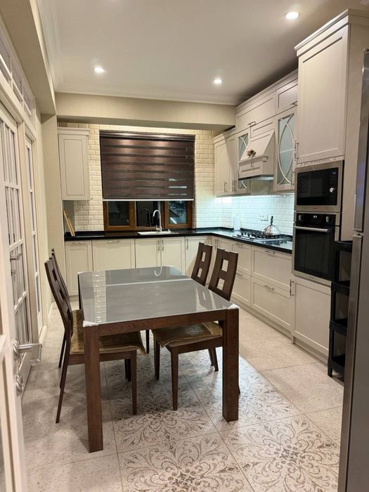 Сдается 2 комнатная квартира на ЖК Корасарой