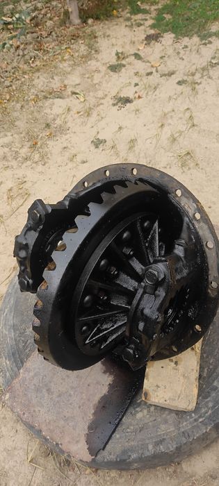 Zil kotta mostniki Reduktor sotiladi xolati ideal 37 zubli