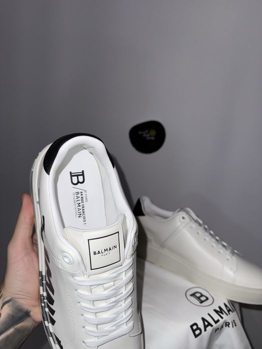 Adidasi balmain albi marimea 41 premium (balenciaga,versace,off white)