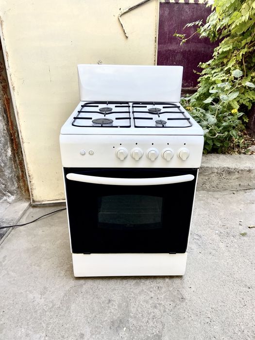 Продам газ плиту 4х камфорная рабочая100%