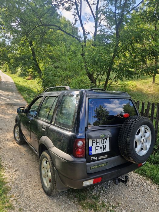 Vând Land Rover Freelander td4