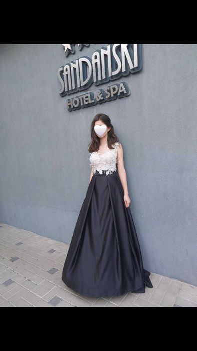 Красива бална рокля