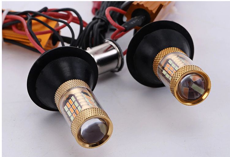 DRL Дневни Светлини с Мигач Комбинирани