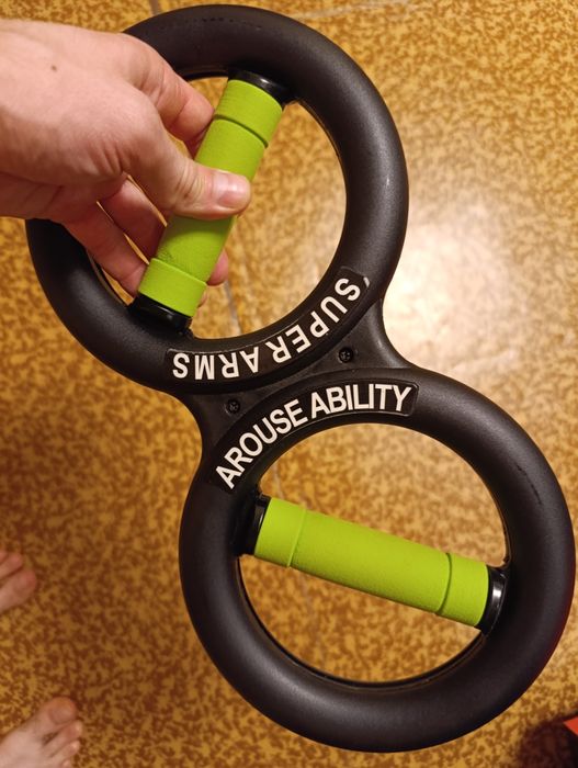 Продам кистевой тренажер