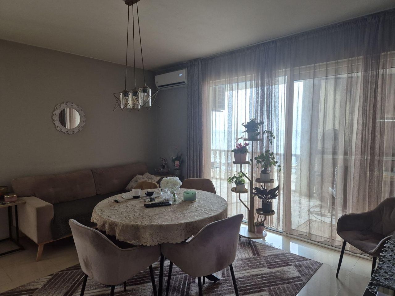 Дава се под наем Къща в с. Равда, Област Бургас - 450 кв.м за 1326 € - Снимка #2