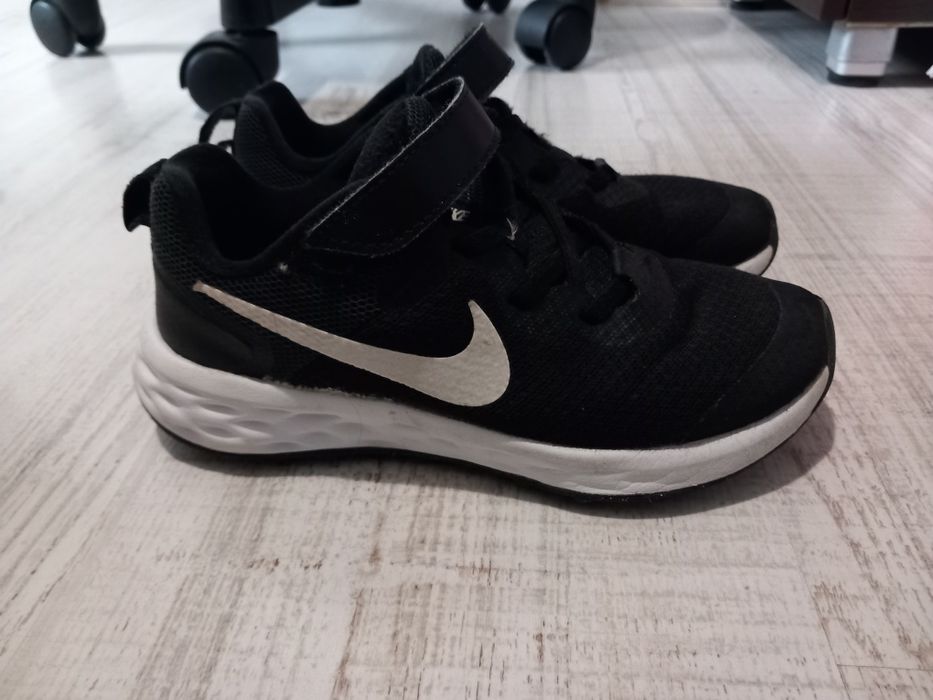 Детски маратонки Adidas и Nike размер 31