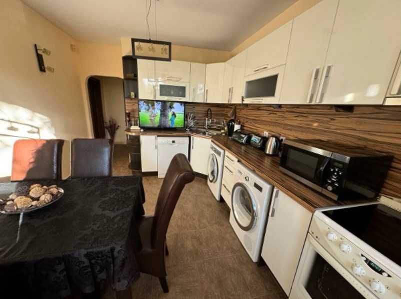 Дава се под наем Тристаен апартамент в София, Сухата река - 100 кв.м за 765 € - Снимка #2