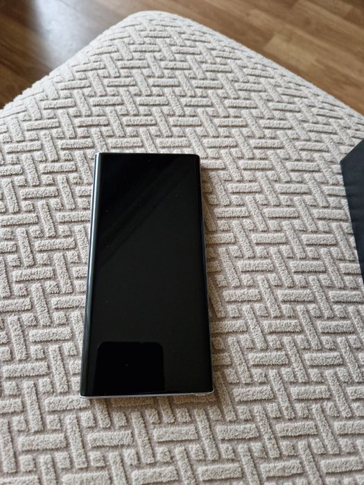 Продавам Samsung Note 10 в перфектно състояние