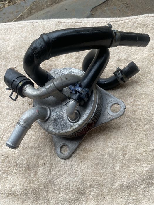 Теплообменник на коррбку автомат Тойота Короллы 150