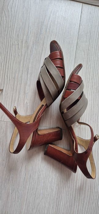 Sandale vintage din piele