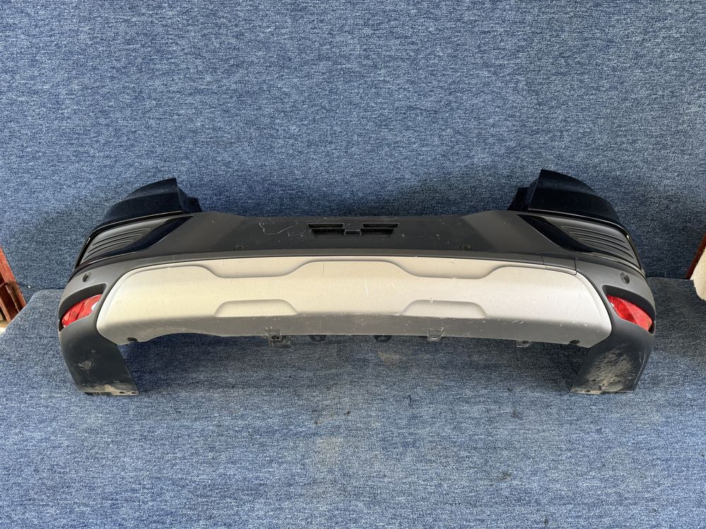 Renault Arkana Bara spate completa