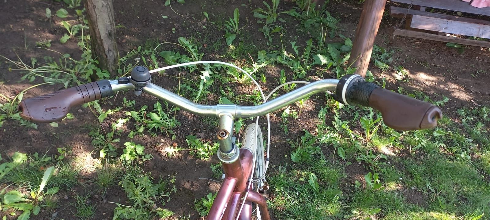 Vând bicicleta de oraș elops maro vintage bitwin ca nou