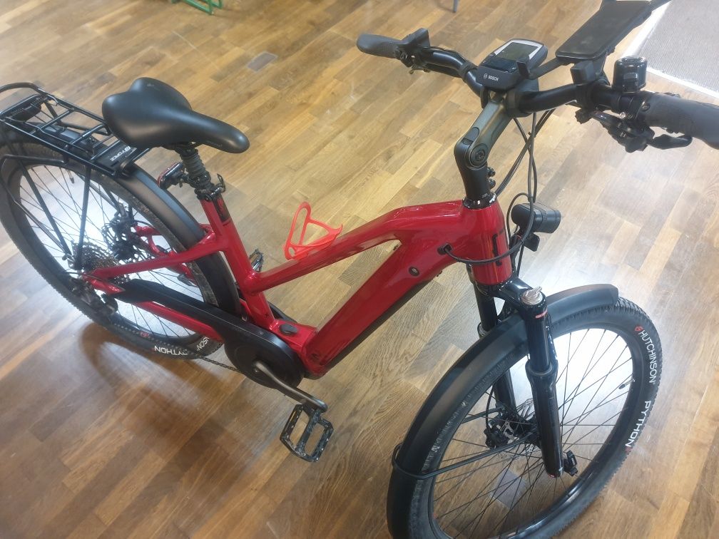 Bicicletă electrică noua