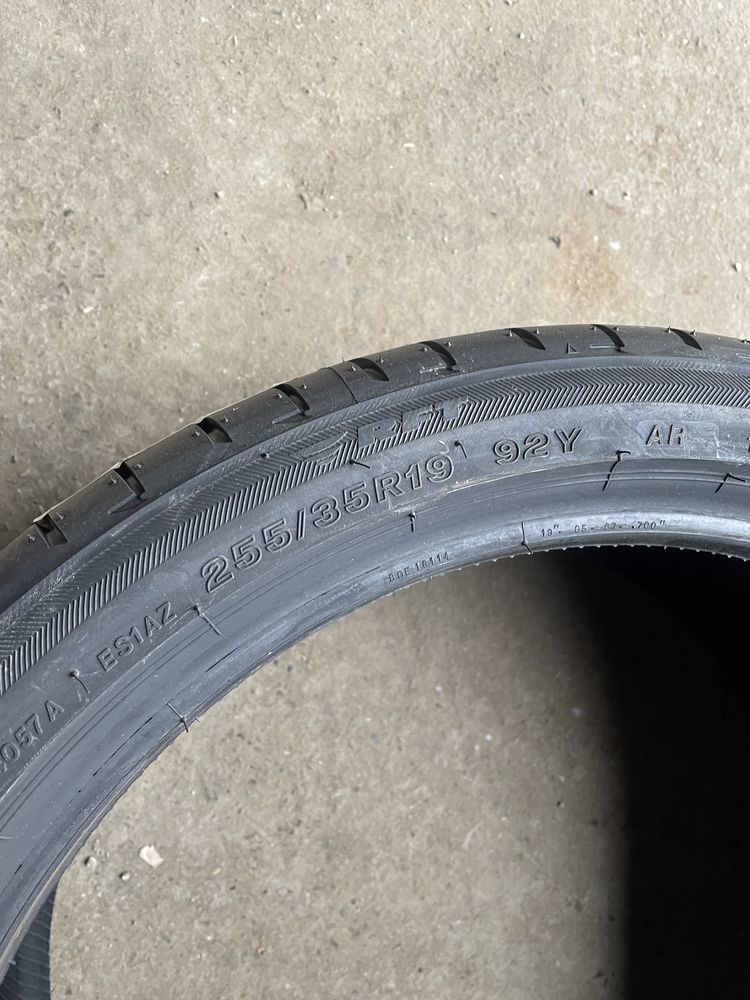 4 anvelope vara runflat noi BRIDGESTONE 2x255/35/19 2x225/40/19
