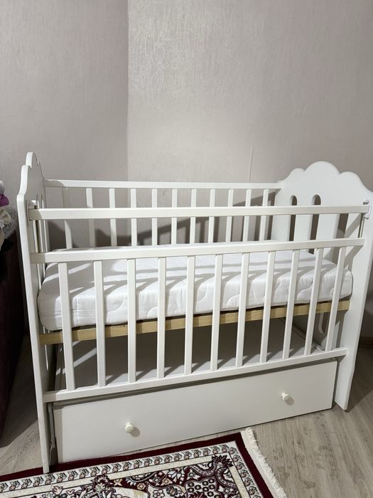 Новая кроватка маятник