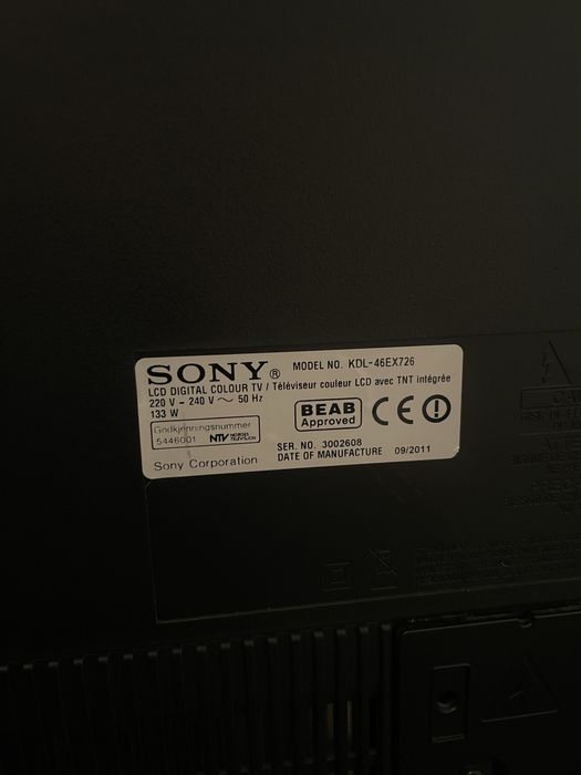 Телевизор Sony Bravia 46-инчов LCD