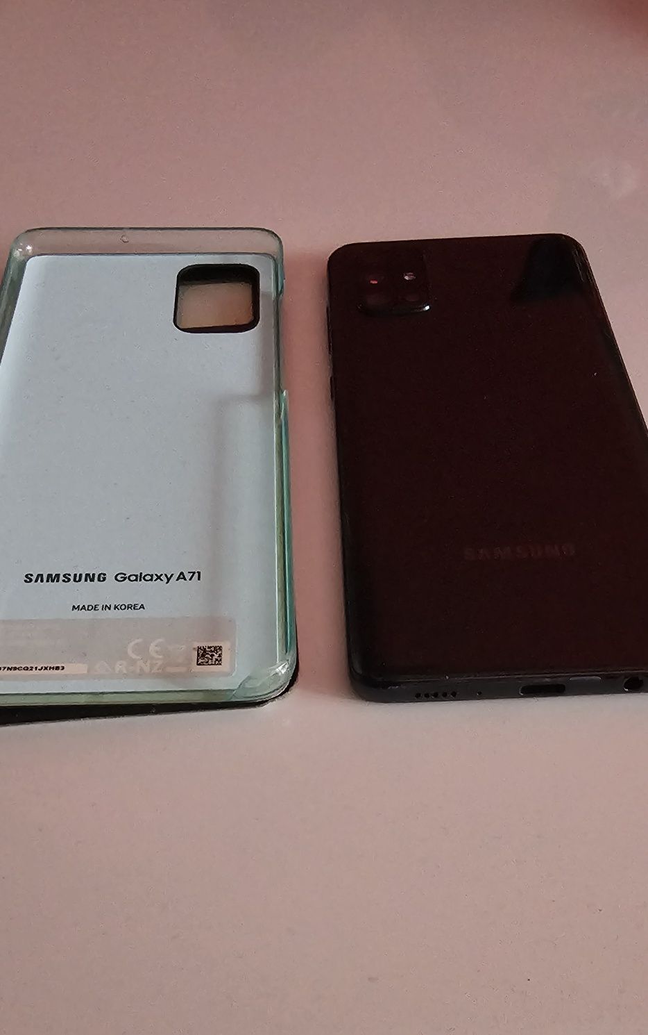 Vând telefon Samsung galaxy a71 dual sim