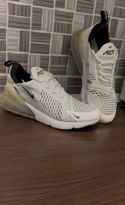 Nike Air Max 270