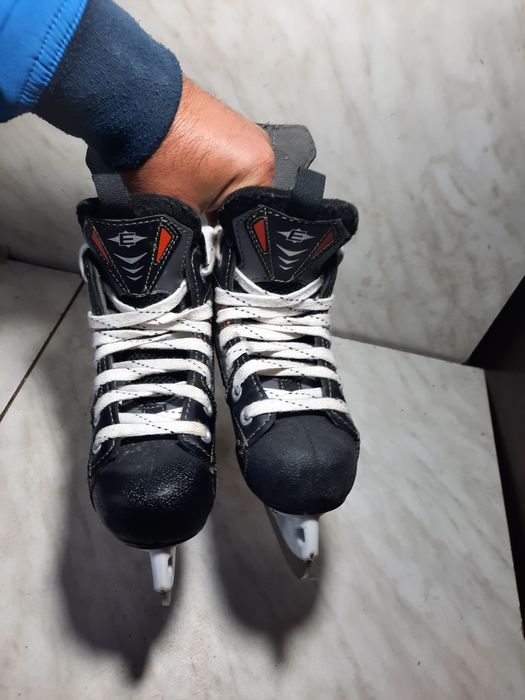 Patine hochei hochey 52 Easton Synergy EQ 4 pt copii marime 31 impeca