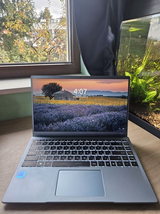 Лаптоп Msi Modern 14