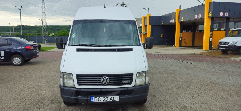 ww lt 2.5 diesel 8+1 locuri 2004