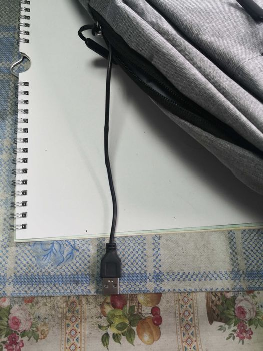 Rucsac pt. laptop portabil cu port incarcare usb