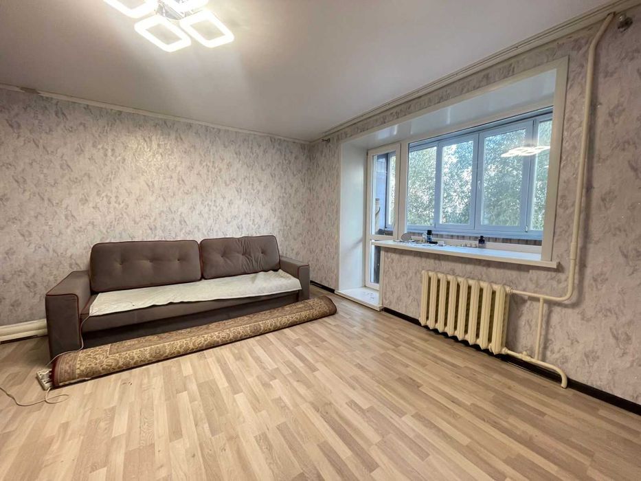 продам 1 ком квартиру  в центре города! есть торг
