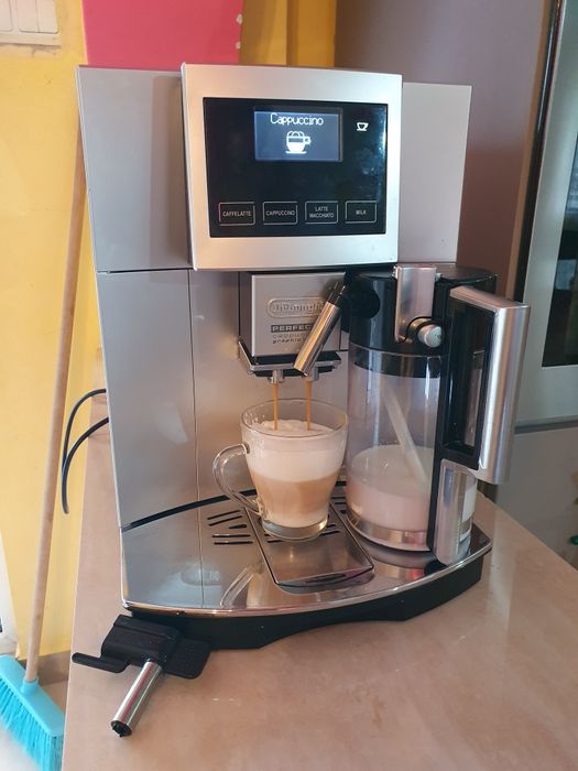 Expresor Delonghi Cappuccino Aparat Cafea