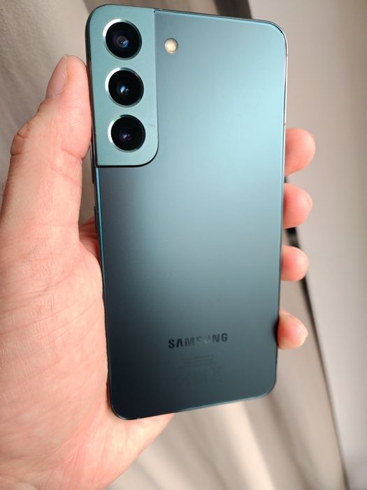 Samsung S22 128gb in stare bună