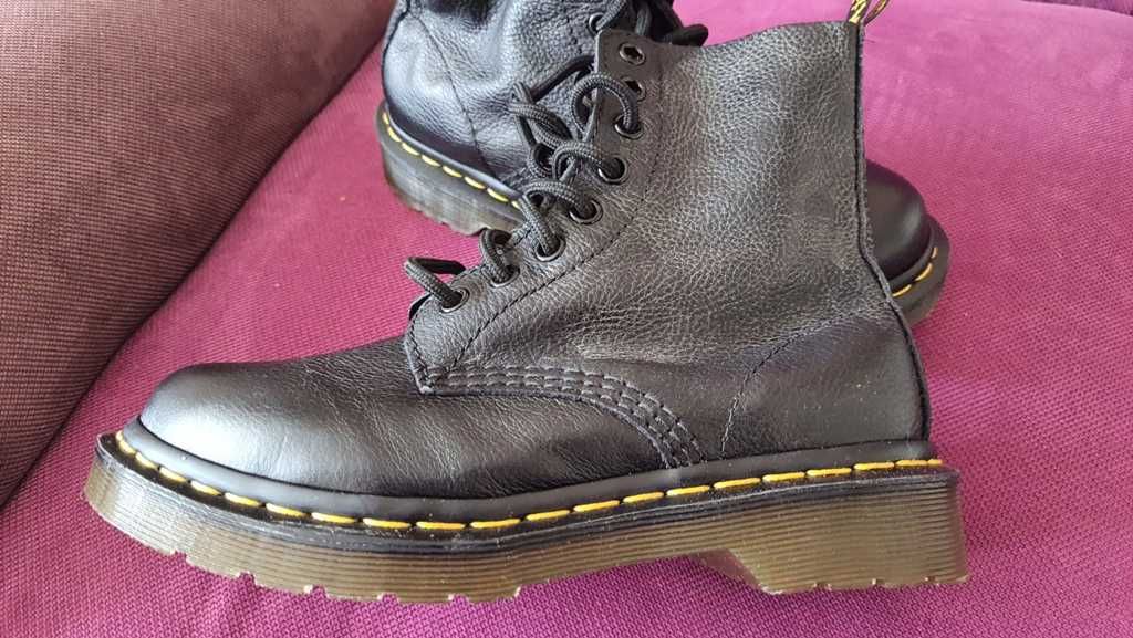 Ghete trendy full piele naturala Dr. Martens Pascal virginia marime 36