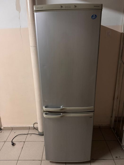 Холодильник самсунг