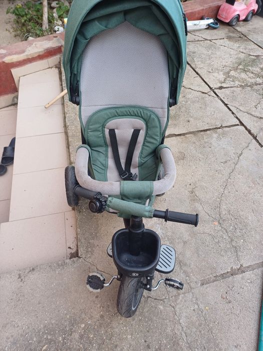 Vând tricicleta copii