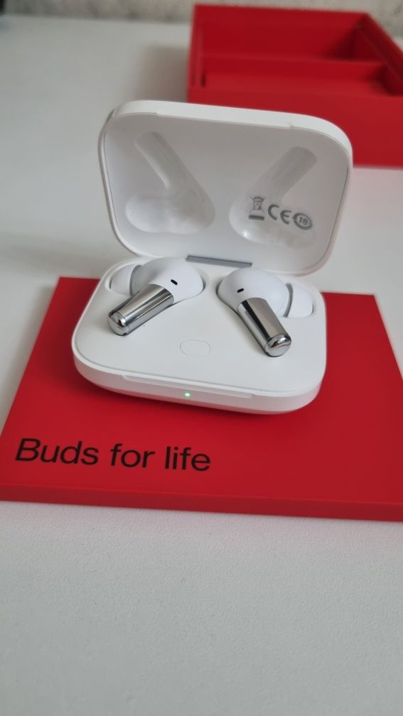 Наушники OnePlus Buds Pro (на гарантии)